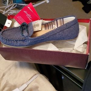 New never worn shoes